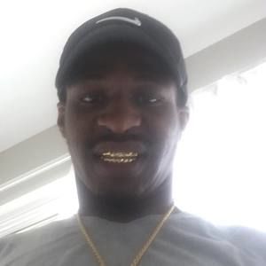 Meet your Posher, Alvez